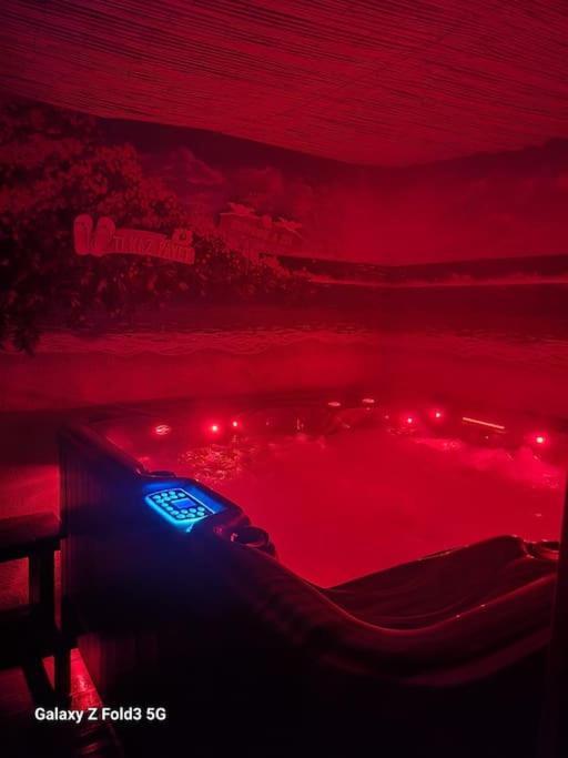 Studio Avec Terrasse Et Jacuzzi Valbonne Luaran gambar
