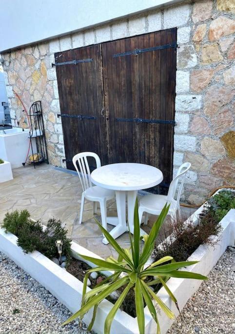 Studio Avec Terrasse Et Jacuzzi Valbonne Luaran gambar